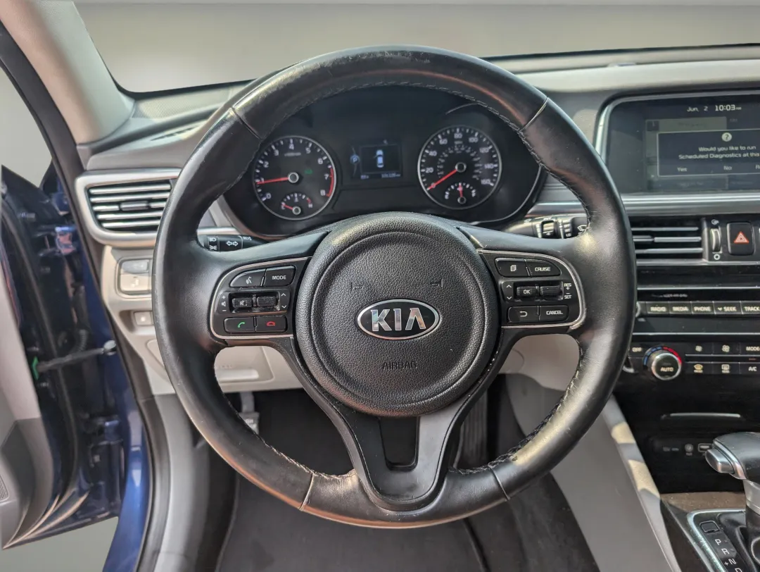 2016 Kia Optima - 5XXGU4L37GG072015 - Image #17