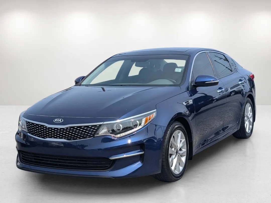2016 Kia Optima - 5XXGU4L37GG072015 - Image #2